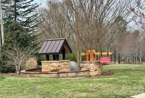 7000 Waxhaw Crossing Dr, Waxhaw, NC, 28173-2406 | Card Image