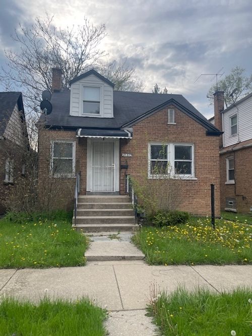 15702 Marshfield Ave, Harvey, IL, 60426-4216 | Card Image