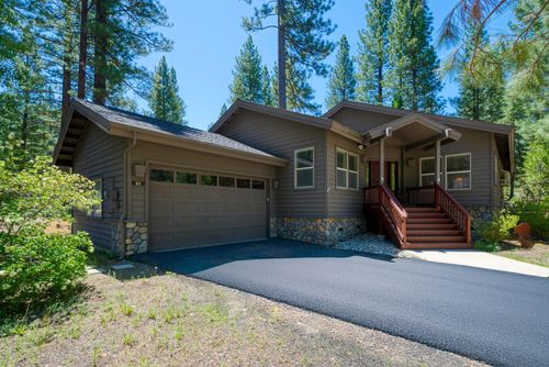 22 Fox Tail Ln, Clio, CA, 96106-9803 | Card Image