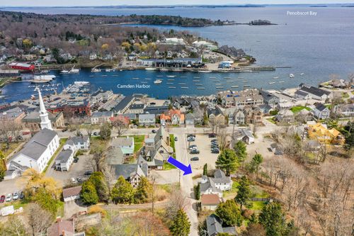 13 Wood Street, Camden, ME, 04843 | Card Image