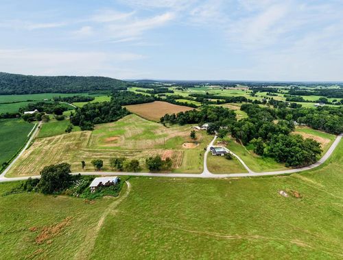 4785 Dark Hollow, Mcminnville, TN, 37110 | Card Image