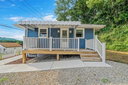 347 Naomi Rd, Fayette City, PA, 15438-1005 | Card Image