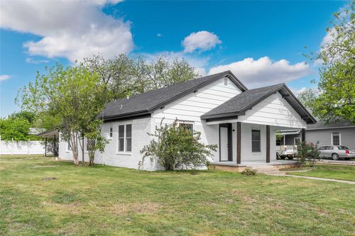 516 S Pecos Street, Coleman, TX, 76834 | Card Image