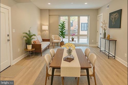 4-1806 D St Ne, WASHINGTON, DC, 20002-6606 | Card Image