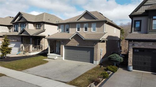 441 Woodbine Ave, Kitchener, ON, N2R0A6 | Card Image