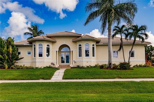 950 Snowberry Ct, MARCO ISLAND, FL, 34145-3571 | Card Image