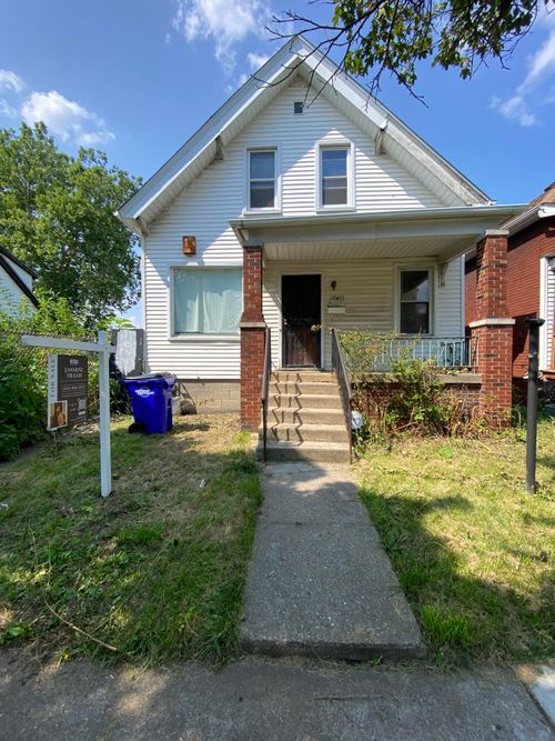 10411 Sterritt St, Detroit, MI, 48213-3274 | Card Image