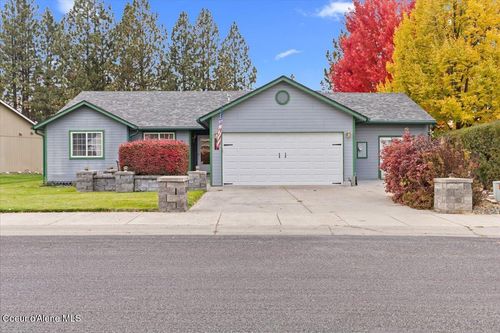 2109 N Stagecoach Dr, Post Falls, ID, 83854-9279 | Card Image
