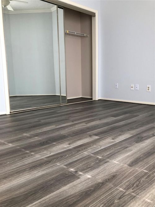 apt-330-921 Marine Dr, Galveston, TX, 77550-3272 | Card Image