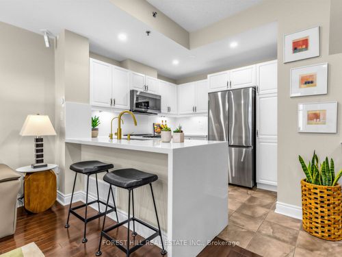 51-8 Brighton Pl, Thornhill, ON, L4J0E3 | Card Image