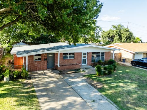 2821 Yale St, Irving, TX, 75061-1844 | Card Image