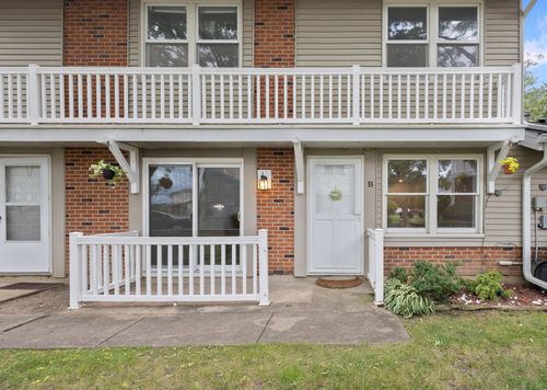 unit-b-205 Emerson Ct, Bloomingdale, IL, 60108-3630 | Card Image