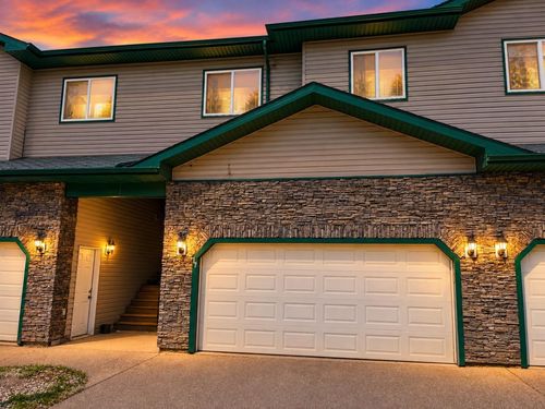 17-193 O'Coffey Cres, Fort Mcmurray, AB, T9K0B7 | Card Image