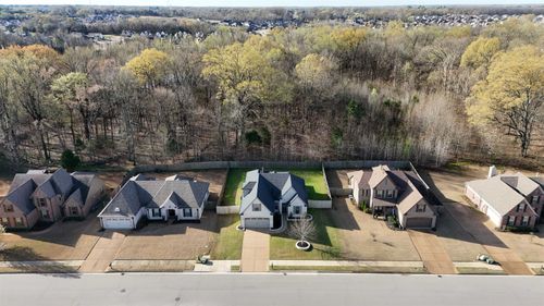 275 Laurel St, Oakland, TN, 38060-3560 | Card Image