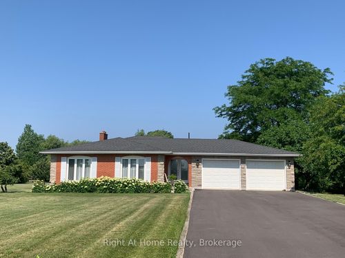 221 First Rd E, Stoney Creek, ON, L8J2V6 | Card Image