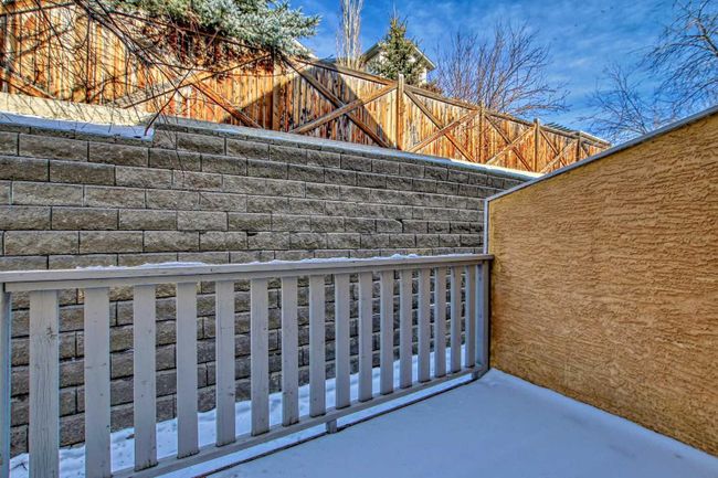 109 Hidden Creek Rise Nw, Home with 3 bedrooms, 2 bathrooms and 2 parking in Calgary AB | Image 11