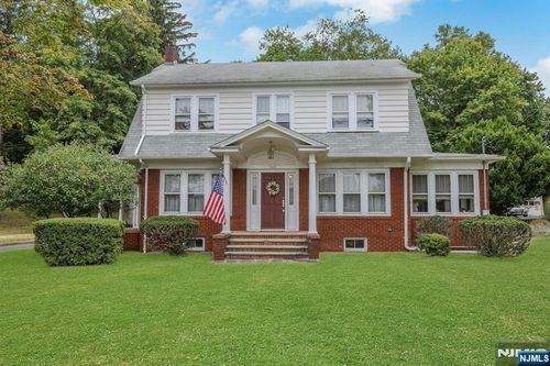 161 W Grand Ave, Montvale, NJ, 07645-2019 | Card Image