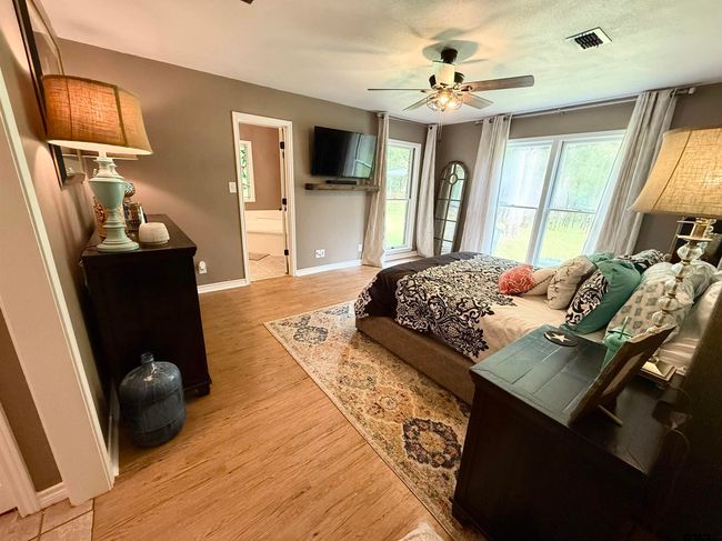 18872 Big Timber Rd, House other with 3 bedrooms, 2 bathrooms and null parking in Tyler TX | Image 19