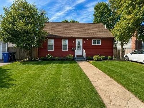 179 Jordan Ave, Cranston, RI, 02910-2541 | Card Image