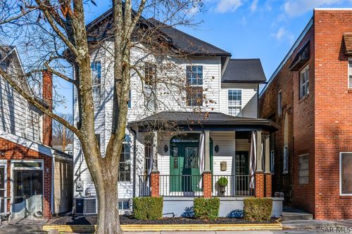 322 E Main St, Ligonier, PA, 15658-1418 | Card Image