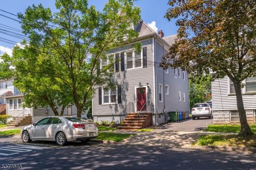 529 E Blancke St, Linden, NJ, 07036-2801 | Card Image