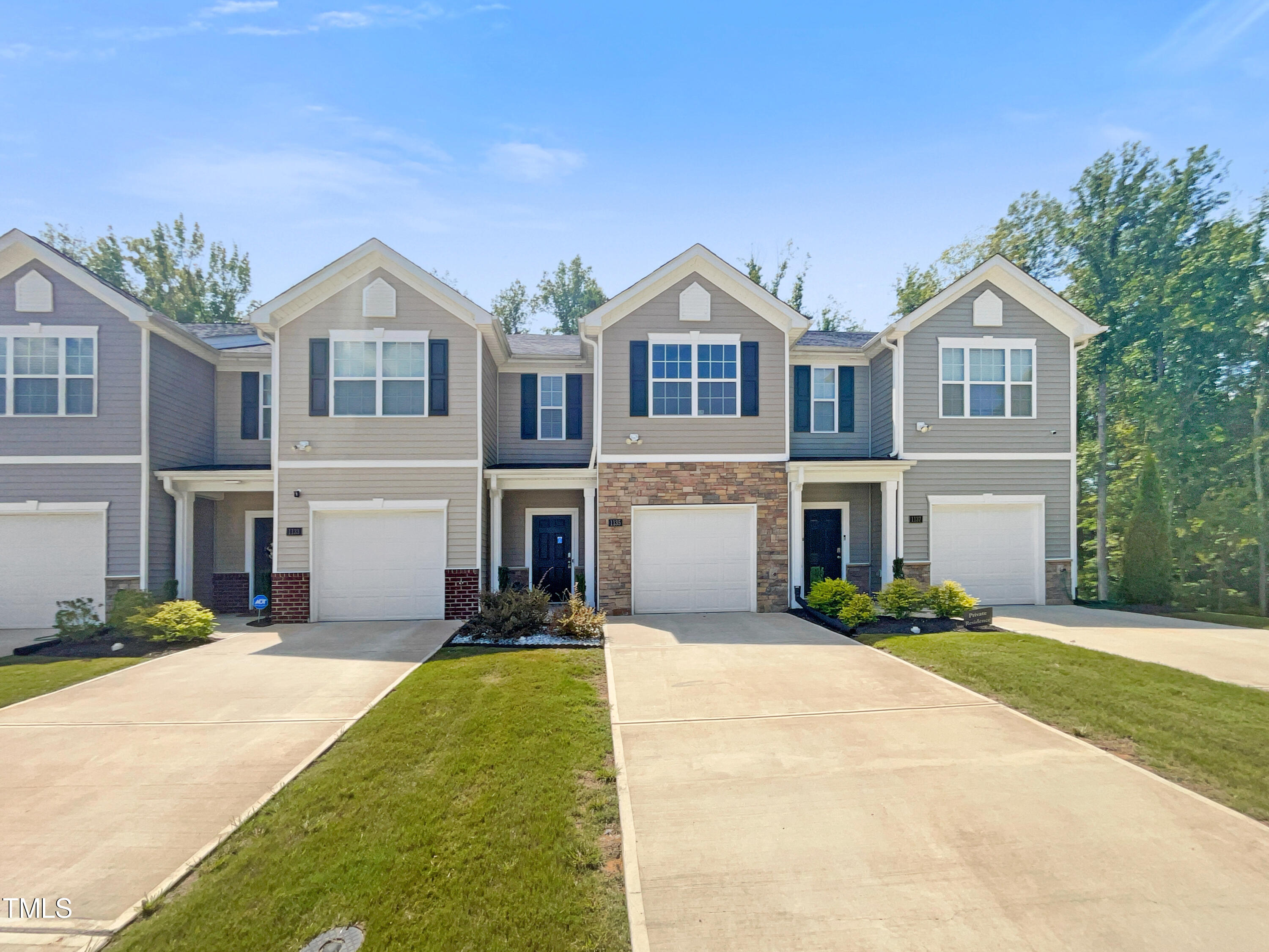 Banworth Ct, Mebane, NC 27302