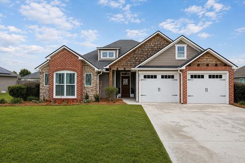 3926 Karaline Cir, Valdosta, GA, 31605-7768 | Card Image