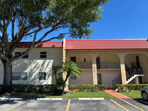 471 Lake Dora Dr, West Palm Beach, FL, 33411-2366 | Card Image