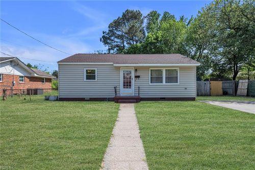 517 Norcum Circle, Portsmouth, VA, 23701 | Card Image