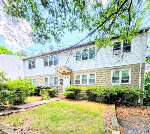 58-55 Oak Ridge Dr, New Haven, CT, 06513-1176 | Card Image