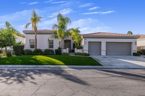 49475 Loren Ct, La Quinta, CA, 92253-8129 | Card Image