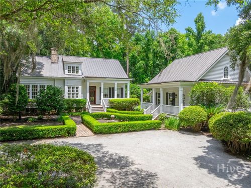 367 Ogeechee Ln, Richmond Hill, GA, 31324-4938 | Card Image