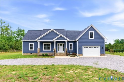 10117 Boisseau Rd, Sutherland, VA, 23885-9245 | Card Image