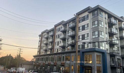 421-13458 95 Avenue, Out of Area, BC, V3V0H1 | Card Image