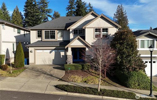 610 Field Pl Ne, Renton, WA, 98059-5093 | Card Image