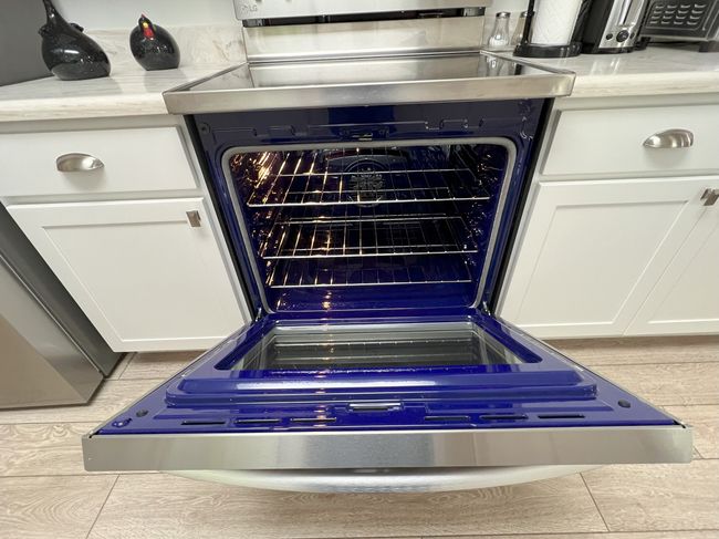 Oven | Image 19