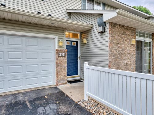 8432 Cortland Rd, Eden Prairie, MN, 55344-6703 | Card Image