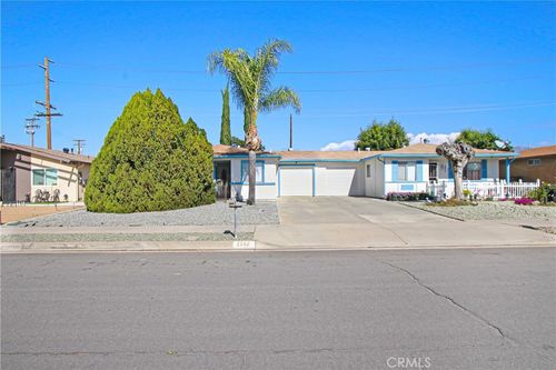 2242 San Padre Avenue, Hemet, CA, 92545 | Card Image