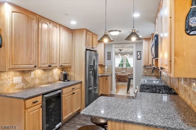 19 Elm St, House other with 4 bedrooms, 2 bathrooms and null parking in Haskell NJ | Image 7
