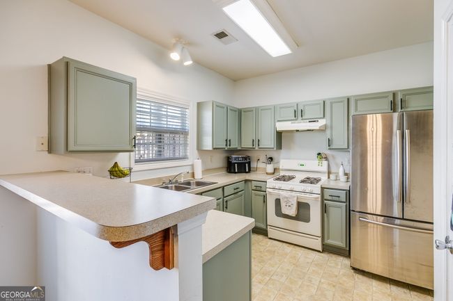 820 Ash St, House other with 2 bedrooms, 3 bathrooms and 1 parking in Canton GA | Image 7