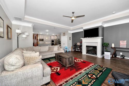 120 Chesire Cove Ln, New Market, AL, 35761-6200 | Card Image