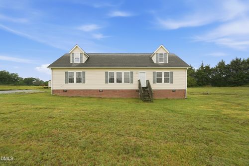 674 Archie Johnson Rd, Siler City, NC, 27344-9335 | Card Image