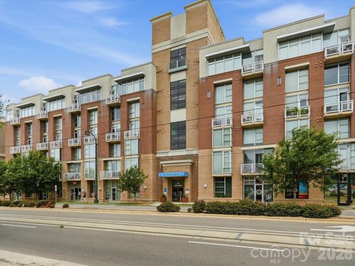 703-710 W Trade St, Charlotte, NC, 28202-1357 | Card Image