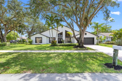 1146 Reading Ter, Wellington, FL, 33414-8910 | Card Image