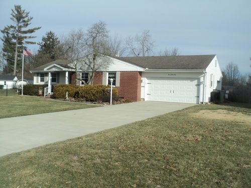 742 Fairway Dr, Washington Court House, OH, 43160-1809 | Card Image