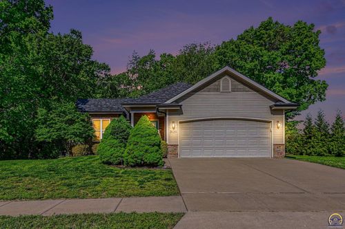 2625 Se Mercury Ave, Topeka, KS, 66605-3571 | Card Image