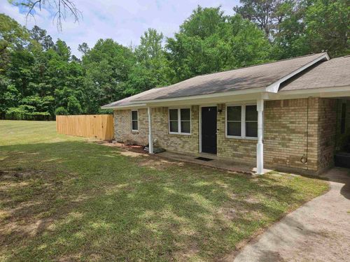 3201 Nellwood Drive, Pine Bluff, AR, 71602 | Card Image