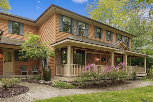 326 Greentree Ln Ne, Ada, MI, 49301-9796 | Card Image