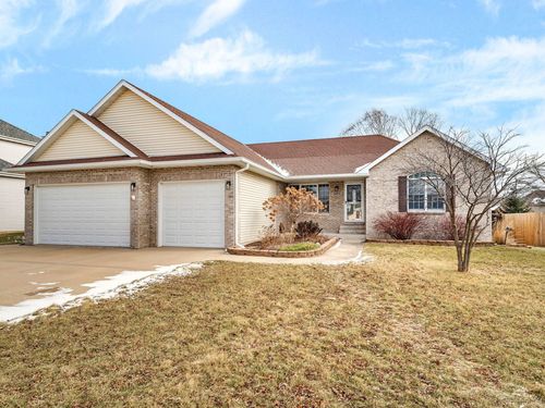 1055 S Laura Lane, Diamond, IL, 60416 | Card Image