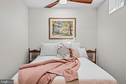 4137 Foxhaven Dr, BEALETON, VA, 22712 | Card Image